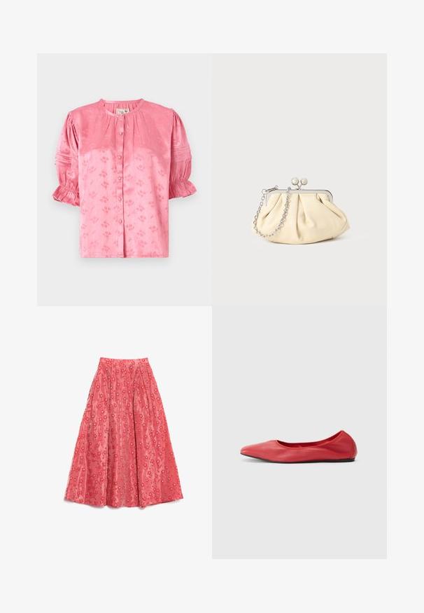 Roze bloempatronde blouse met een ronde halslijn, korte puffmouwen en knoopsluiting. Gemaakt van textiel met een subtiele glans.; Vloeiende koraalkleurige maxirok van textuurstof, met een bloempatroon en kleine witte accenten, en plooien voor volume.; Filippa K REY FLATS - Ballerina's - bright red; Geplooide beige leren clutch met een zilveren metalen frame, voorzien van twee ronde decoratieve sluitingen en een zilveren kettingriem.