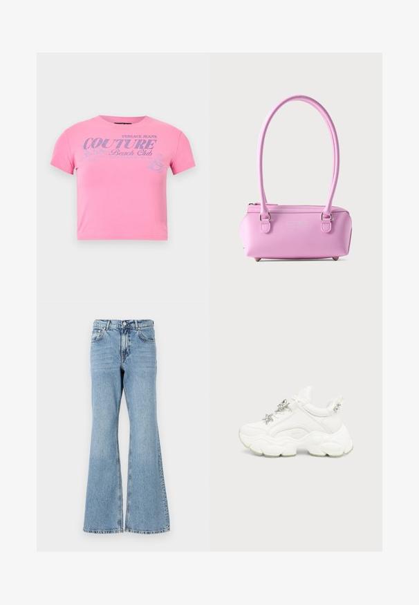 Pink crop-top med korte ærmer og sølvglittertekst "Versace Jeans Couture Beach Club" samt en lille grafik af en kvinde på surfboard.; Lys blå denim flared jeans med høj talje, featuring knaplukning, fem lommer og en falmet vask med subtile whiskers.; Hvid chunky sneaker med tyk tekstureret sål, sølvstjerne og sommerfugledekorationer på hvide snørebånd og sølvnitter på hælremmen.; Lille rektangulært pink håndtaske med lange håndtag, lynlåslukning og subtil præget logo foran mod ensfarvet baggrund.