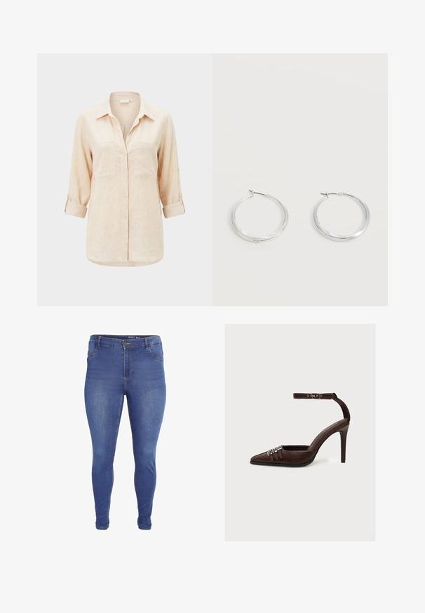 Beige langärmliges Hemd mit Kragen, zwei Brusttaschen und hochgekrempelten Ärmeln.; Blaue Skinny-Jeans mit Vorder- taschen, Gürtelschlaufen, Knopfverschluss und leichter Verblassung an Oberschenkeln und Knien.; Brauner Leder High-Heel-Schuh mit spitzer Spitze, drei dekorativen silbernen Schnallen vorne und Fußgelenkriemen mit silberner Schnalle.; Silberne Metallcreolen mit glatter, leicht gebogener Oberfläche und Klappverschluss vor schlicht weißem Hintergrund.