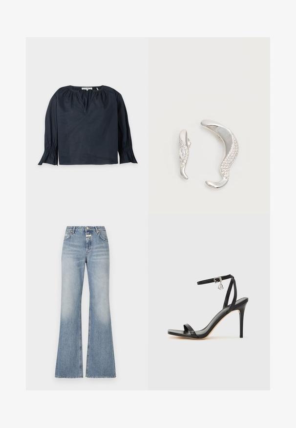 Langärmelige dunkelblaue Bluse mit gerafftem Halsausschnitt, leichtem V-Ausschnitt und ausgestellten Manschetten mit elastischem Detail auf hellem Hintergrund.; Hellblaue, ausgestellte Jeans aus Denim-Material mit hohen Taillen, leicht ausgewaschen an der Vorderseite und einem rohen Saum an den Beinen.; Schwarze High-Heel-Sandale mit schmalem Knöchelriemen, quadratischer Zehenbox, glattem Leder und metallischem Schnallenakzent.; Zwei gebogene silberne Ohrringe, einer größer als der andere, beide mit kleinen funkelnden Kristallen entlang einer Kante verziert.