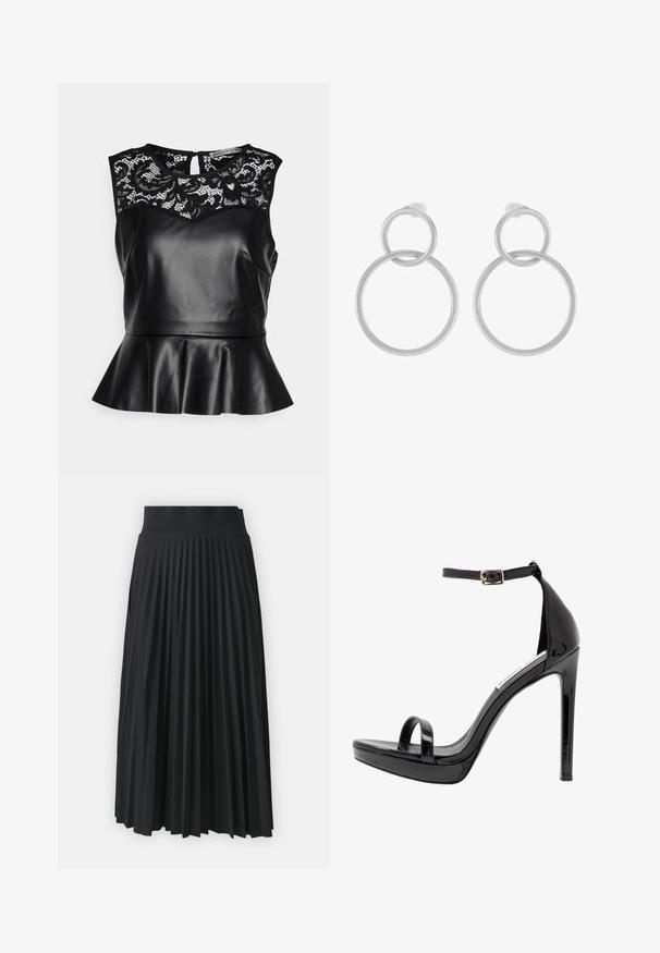 Anna Field Petite by Zalando Bluse - black; Sort plisseret nederdel med en bredtalje, prydet med ensartede lodrette folder. Glat tekstur med et svævende design.; Steve Madden MILANO - Højhælede sandaletter / Højhælede sandaler - black; Sølv metal øreringe med to sammenflettede cirkler, en større og en mindre, med børstet finish og push-back låse.