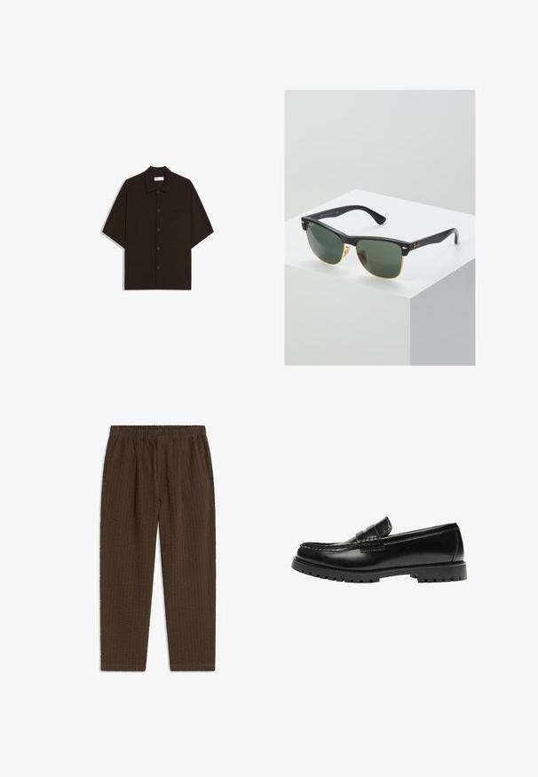 Chemise à manches courtes marron foncé avec boutons, col et poche poitrine, posée à plat sur un fond blanc.; Pantalon marron texturé avec taille élastique, fermeture par bouton et poches latérales, présenté à plat sur fond blanc.; Mocassin en cuir noir avec une semelle en caoutchouc épaisse et un détail classique de bride à monnaie, vu de côté extérieur.; Lunettes de soleil Ray-Ban avec des verres verts, monture en plastique noir et accents dorés sur les bords. Forme carrée avec une finition mate.