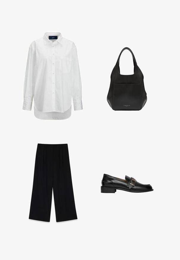 Camisa blanca de manga larga en algodón suave con cuello abotonado, bolsillo frontal y dobladillo curvado. Cuenta con un canesú en la parte posterior para mayor estructura.; Pantalones de pierna ancha negros, hechos de un tejido suave, con pliegues en la parte delantera, cintura de altura media y sin cierres o adornos visibles.; Mocasin negro de cuero con tacón bajo de bloque y una correa decorativa con hebilla dorada en la parte delantera.; Bolso tote de cuero negro con un diseño holgado, que presenta un gran bolsillo frontal y asas cortas, acentuado por un detalle de logo en relieve en la parte inferior.