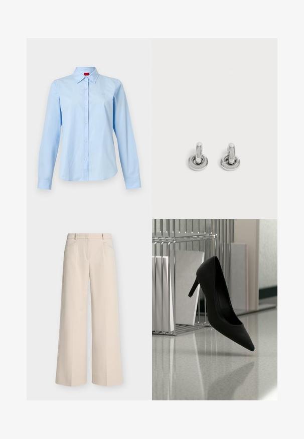 Chemise bleu clair à manches longues avec col pointu et petit logo sur la poitrine gauche, présentée sur un fond blanc uni.; Pantalon beige à jambes larges avec poches avant, passants de ceinture et devant plat, présenté sur un fond clair uni.; Chaussure noire à talons hauts équilibrée sur son talon sur un comptoir réfléchissant près de porte-dossiers métalliques avec des dossiers blancs.; Paire de petites boucles d'oreilles créoles argentées brillantes avec une base ronde, présentées sur un fond clair uni.