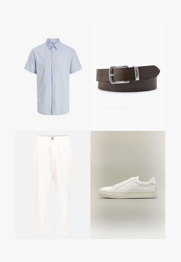 Chemise pour homme à manches courtes, bleu clair, avec col, boutons sur le devant et ourlet légèrement arrondi.; Pantalon beige clair à coupe décontractée, avec deux plis plats à l'avant, une fermeture à bouton et des revers roulés aux chevilles. Texture de tissu lisse.; Baskets blanches basses à lacets sur l’avant et semelle épaisse, vues de côté sur un fond neutre.; Ceinture en cuir marron avec une boucle en métal argenté, de forme rectangulaire, comportant plusieurs trous d'ajustement pour la taille.