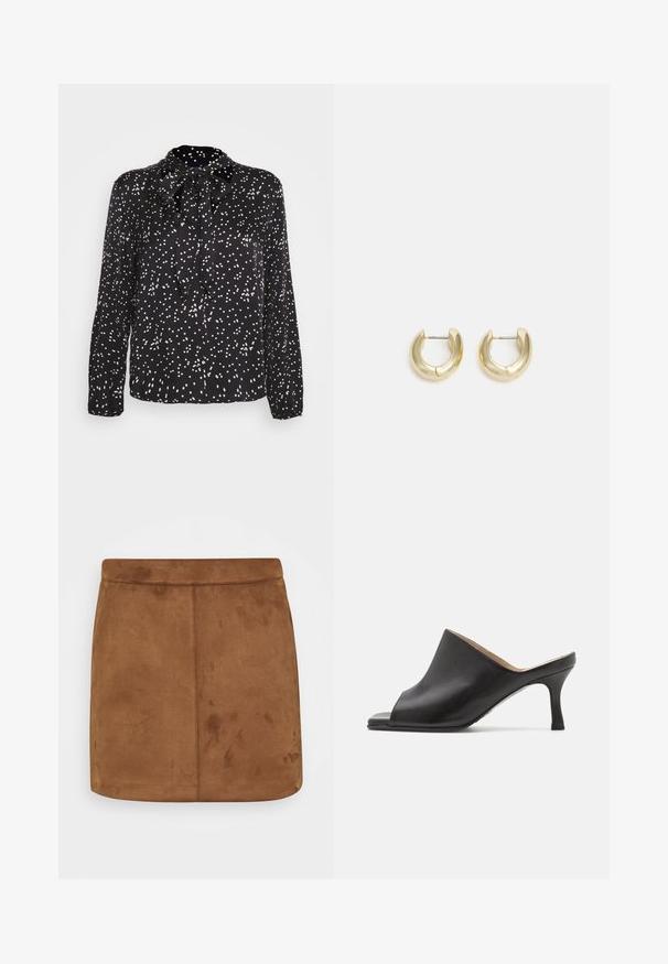 GAP Petite SCARF TOP - Bluse - black confetti; Brun ruskinds mini-skirt med en glat tekstur, lige snit og en sømløs talje, der har et minimalistisk design uden mønstre eller udsmykninger.; Selected ASHLEY - Mules med hæl - black; Guld-tone hoop øreringe med en glat, poleret overflade. Har en halvcirkelform og en sikker stiftlukning.