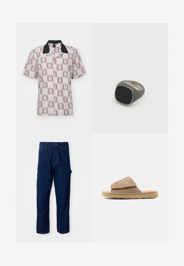 Kurzärmeliges Hemd zum Zumknöpfen in Beige mit schwarzem Kragen, versehen mit einem wiederholten lila Grafikmuster aus Rahmen und Löwen.; Dunkelblaue gerade geschnittene Jeans-Arbeitshosen mit weißen Nähten, Gürtelschlaufen, Fronttaschen und einer seitlichen Utility-Schlaufe auf weißem Hintergrund.; Beige Veloursleder Open-Toe Slide-Sandale mit breitem verstellbarem Riemen und gepolsterter Sohle, in klarem Seitenprofil vor weißem Hintergrund dargestellt.; Silberner Ring mit einem quadratischen schwarzen Steineinsatz, verziert mit kleinen runden Nieten rund um das Band. Glatte Textur, modernes Design.