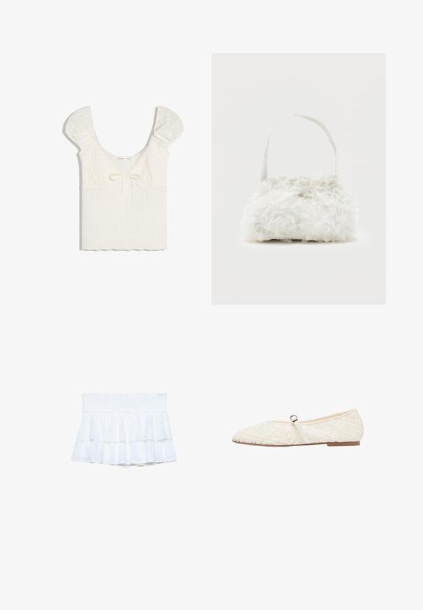 Haut texturé blanc à manches courtes avec épaules bouffantes, encolure carrée basse et un petit détail de nœud sur le devant.; Shorts blancs à volants avec une taille smockée, dotés de tissu superposé et de détails texturés subtils. Design léger et décontracté.; Chaussure plate Mary Jane couleur crème avec un motif en dentelle complexe et une petite boucle dorée sur la bride, semelle marron, vue de côté.; Petit sac à main blanc orné de roses en tissu recouvrant le corps et d'une fine anse unique, sur un fond uni.