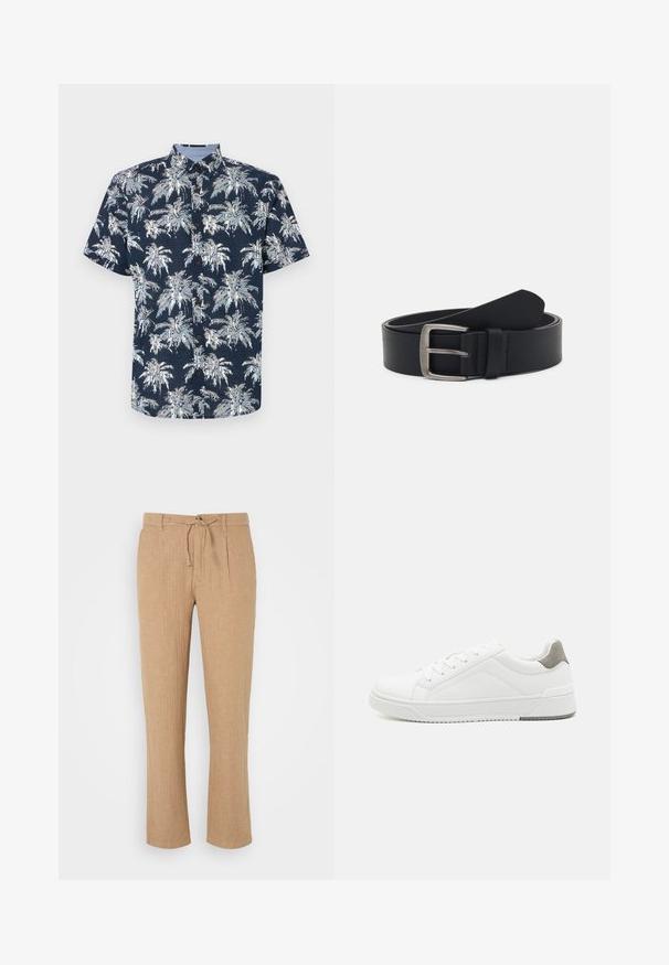 Kurzärmliges, knöpfbares Hemd in Marineblau mit einem weißen Palmenprint. Verfügt über einen kragenförmigen Ausschnitt und braune Knöpfe. Strukturiertes Material.; Beige Leinenhosen mit geradem Bein, Kordelzugbund und dezent strukturiertem Finish. Vorderfalten verleihen dem klassischen Stil Detail.; Weißer Sneaker aus glattem Leder, runde Zehenpartie, minimalistisches Design, graue Fersenkante und strukturierte Gummisohle.; Schwarzer Ledergürtel mit einer silbernen Metallschnalle, verfügt über eine glatte Oberfläche und ein klassisches Design. Der Gürtel ist aufgerollt, mit dem Ende nach oben gerichtet.