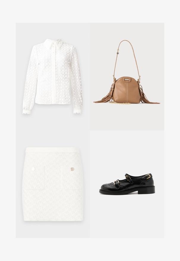 Witte blouse van een materialen met kantachtige stijl, voorzien van een klassieke kraag, lange mouwen met golvende manchetten en een knoopsluiting aan de voorkant met decoratieve accenten.; Korte witte rok met een gestructureerd patroon, voorzien van twee voorzakken en decoratieve gouden knopen. Elastische tailleband voor comfort.; Zwarte leren schoenen met brogue-details, voorzien van twee gespsluitingen, een ronde neus en een lage hak. Glad oppervlak met een glanzende afwerking.; Kleine lichtbruine leren schoudertas met lange band, gouden kettinkdetail en franjes aan beide zijden tegen een neutrale achtergrond.
