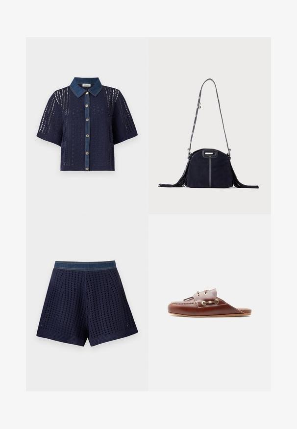 Cardigan en crochet bleu marine à manches courtes avec col en denim et boutonnage devant, présentant des motifs ajourés floraux et géométriques.; Shorts en crochet bleu marine avec une ceinture en jean et un motif à grille ouverte, disposés à plat sur un fond blanc.; Mocassin à enfiler en cuir marron avec couture moc toe, œillets dorés et détail de lacet décoratif sur le côté, semelle plate, profil latéral.; Sac à main en daim bleu foncé avec des coutures blanches, une poignée découpée, une bandoulière à motif et de longues franges des deux côtés.