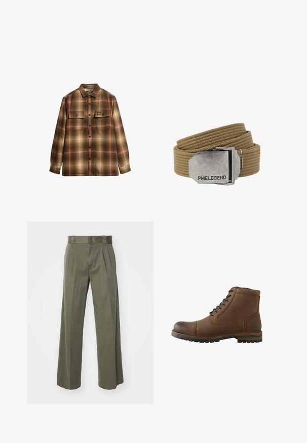 Brun og beige ternet langærmet skjorte med knapper, to frontlommer med klap og krave.; Olivengrønne bukser med en løs, bred ben design og frontfolder. Fremstillet af tekstureret stof med en standard taljebånd og ingen synlige hardware.; Brun læderankelstøvle med snørelukning foran og robust sål, designet til casual eller udendørs brug.; Tanfarvet vævet stofbælte rullet sammen med en rektangulær sølvmetal spænde indgraveret med "PME LEGEND."
