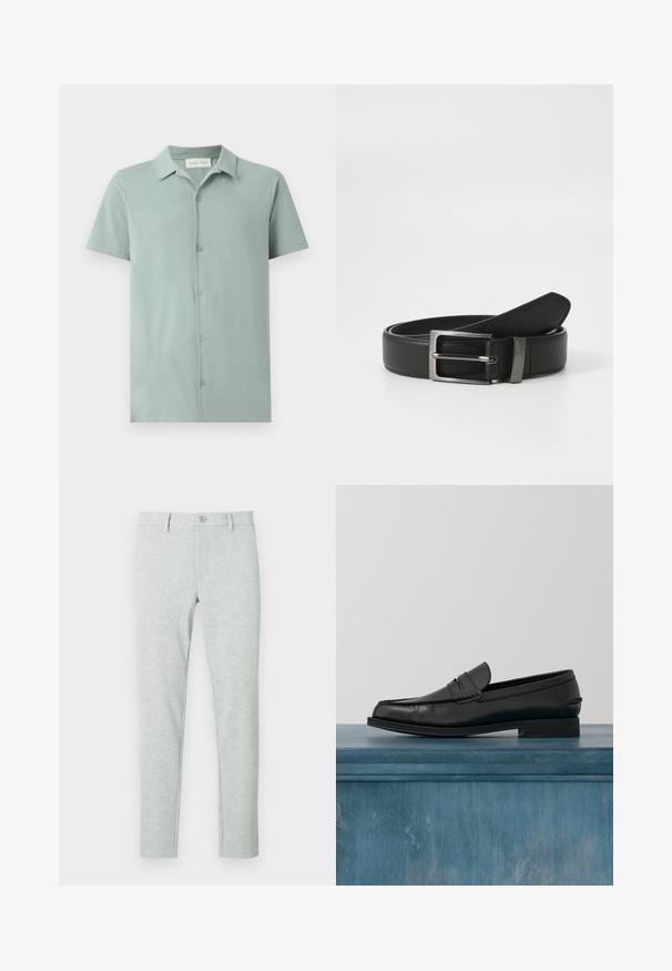 Chemise vert clair à manches courtes avec col, cinq boutons sur le devant, et une étiquette Pier One à l’intérieur du col.; Chinos gris clair avec une texture lisse, coupe ajustée, fermeture à boutons, et motif vertical côtelé subtil. Poches avant et passants pour ceinture inclus.; Mocassins noirs en cuir avec un design élégant, comportant un bout cousu et une finition lisse. La chaussure possède un talon bas et un minimum de détails.; Ceinture en cuir noir avec une boucle en métal argenté, présentant une finition lisse et un design classique. La ceinture est soigneusement pliée.