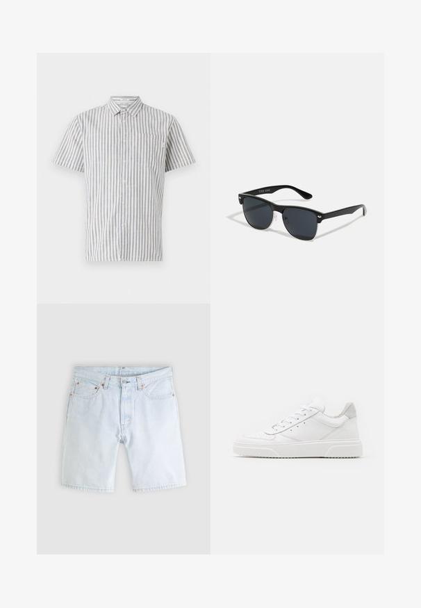 Chemise à manches courtes à boutons en rayures verticales blanches et bleues, avec une poche poitrine et un col classique. Tissu en mélange de coton.; Short en jean bleu clair avec bouton sur le devant, fermeture éclair, cinq poches et passants de ceinture sur un fond gris clair uni.; Des baskets en cuir blanc avec une finition lisse, un bout rond, des lacets plats et une semelle texturée. Accents en daim gris au niveau du talon.; Lunettes de soleil noires de forme rectangulaire, verres foncés, accents argentés aux tempes et finition mate sur la monture.