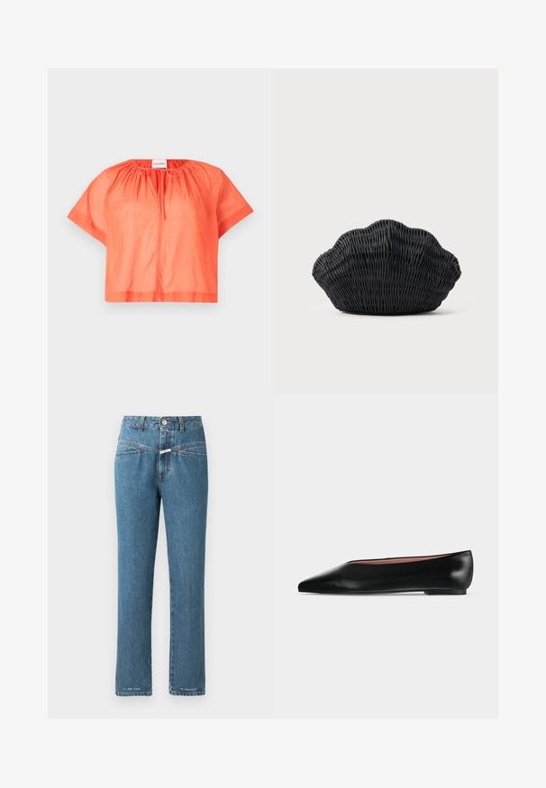 Top court à manches courtes de couleur orange vif, en tissu léger. Il présente un col rond avec un détail froncé et une fermeture à nouer à l'avant.; CLOSED PEDAL PUSHER - Jean boyfriend - mid blue; Chaussure plate en cuir noir pour femme, avec bout pointu et petit talon, vue de côté sur un fond gris clair uni.; Sac à main en osier noir en forme de coquille Saint-Jacques avec un dessus courbé et une texture tressée sur un fond uni.
