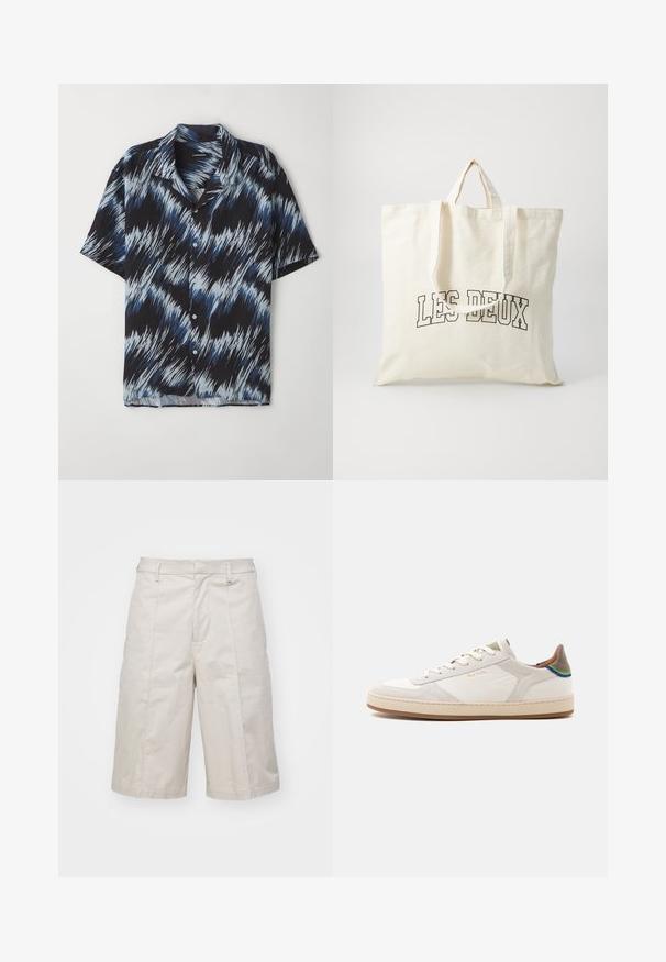 Chemise à manches courtes en tissu léger, avec un motif en zigzag bleu et noir, fermeture par boutons et col pointu.; Shorts en coton beige avec une coupe droite, longueur genoux, dotés de deux poches frontales et de plis subtils pour une texture supplémentaire.; Baskets basses blanches avec semelle beige, lacets à l’avant, détail vert et bleu sur le talon, et discret logo doré "Paul Smith" sur le côté.; Sac fourre-tout en toile de couleur ivoire, avec des poignées courtes et le texte imprimé "LES DEUX" en lettres noires en gras. Design durable et simple.