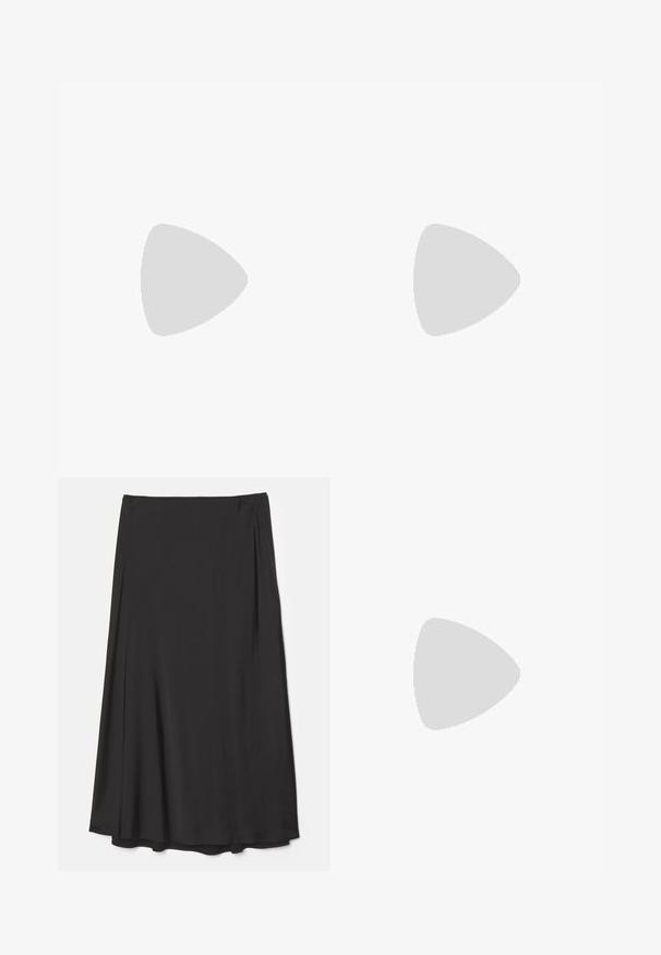 Robe cintrée à épaules dénudées en tissu en dégradé de rose à nervures, présentant un design asymétrique et des finitions à bords bruts.; Jupe noire, longueur genou en tissu lisse ; présente un design fluide avec des drapés souples et sans fermetures visibles.; Ballerine plate en cuir noir plié avec une seule bride et une boucle argentée sur un fond clair uni.; Boucles d'oreilles en métal doré avec un design sculptural et tordu. Surface lisse et brillante avec une forme arrondie et sans embellissements visibles.