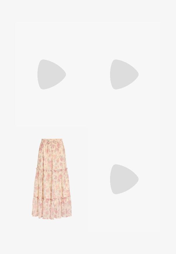 Strapless top in zachte lichtroze stof, nauwsluitend ontwerp met een gladde textuur en eenvoudige silhoët, met een rechte snit aan de zoom.; Lange beige rok met roze bloemenpatroon, elastische tailleband met trekkoord en gelaagde ruches.; Even&Odd Wide Fit Sandalen - black; Zwarte geplooide handtas met een ronde handgreep, verstelbare schouderriem en glanzende textuur. Heeft zilveren hardware en een gestructureerde silhoutte.
