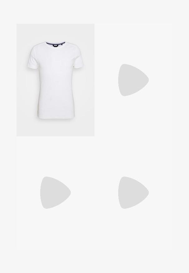 Lindbergh T-shirt basique - white; Pantalons bleu marine ajustés, dotés de plis, d'une fermeture à bouton et de poches latérales. Fabriqués dans un tissu lisse avec un léger éclat.; Baskets en cuir blanc avec une finition lisse, bout rond et six œillets pour les lacets. Présente une semelle en caoutchouc texturée et un design minimaliste.; Tiger of Sweden BOSUN - Mallette - cognac