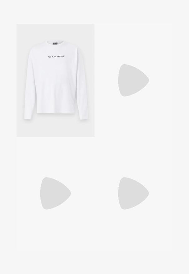 Weißes Langarm-T-Shirt aus Baumwolle mit dem Aufdruck "RED BULL RACING" in Schwarz über der Brust. Rundhalsausschnitt, lässige Passform.; Schwarze Jeans aus Denim mit Slim-Fit, die sichtbare, abgewetzte Stellen an den Knien aufweisen, fünf Taschen besitzen und einen normalen Knopf- und Reißverschluss haben.; Weißer Sneaker aus glattem Leder, runde Zehenpartie, minimalistisches Design, graue Fersenkante und strukturierte Gummisohle.; Schwarze Sonnenbrille mit rechteckigen Gläsern, mattem Finish, dickem Rahmen und schlanken Bügeln mit dezentem Branding-Detail.