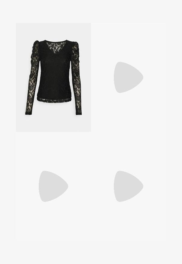 ONLY Tall ONLPOULA V NECK - Langarmshirt - black; Schwarze, weite Hosen aus luftigem Material, mit glatter Textur, vorderem Knopfverschluss und Seitentaschen.; Schwarze, hochhackige Sandalen mit dünnen Riemen und einem geknoteten Design, einer glatten, rechteckigen Zehenpartie und einem eleganten Stiletto-Absatz.; Silberne Creolen mit einer welligen, unregelmäßigen Textur. Besitzen eine dünne, kreisförmige Form und eine reflektierende Oberfläche.