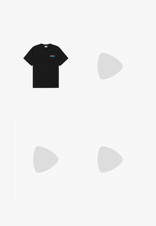 T-shirt noir à manches courtes avec col rond et petit logo "prince" rose et bleu sur la poitrine gauche.; Shorts noirs décontractés avec une ceinture élastique, des poches latérales et un petit logo brodé en écriture blanche sur la jambe droite.; Baskets basses noires avec languette beige au talon, semelle en caoutchouc blanche épaisse, lacets noirs et petite étiquette "PS Paul Smith" sur le côté.; Pochette en tissu noir avec deux poches zippées à l'avant, texte brodé, forme rectangulaire, texture durable et design discret.