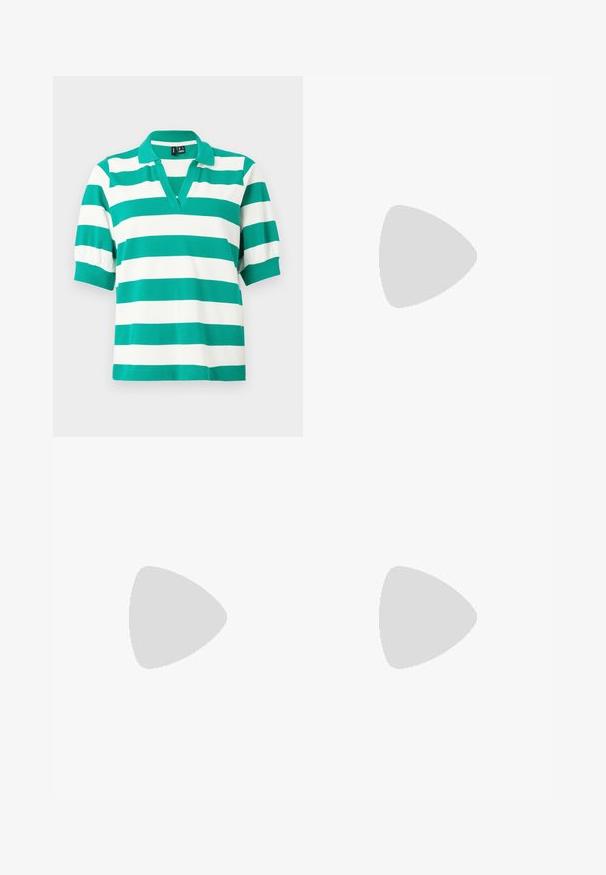 Roheline ja valge triibuline polo särk lühikeste puffvarukatega, V-kaelusega ja soonikkoes mansettidega. Valmistatud pehmest kangast.; Heledad sinine laiad teksad kõrge vöökoha ja denim kangast. Omab klassikalist viit taskut ja metallist sulgureid.; Mustast lakknahast slingback king, millel on terav nina ja madal kalle plokktald, ühtlase heleda taustaga.; Väike must läikiv käekott kahe pika sangaga ja külgedel paelakinnitustega, ühel lihtsal helel taustal.