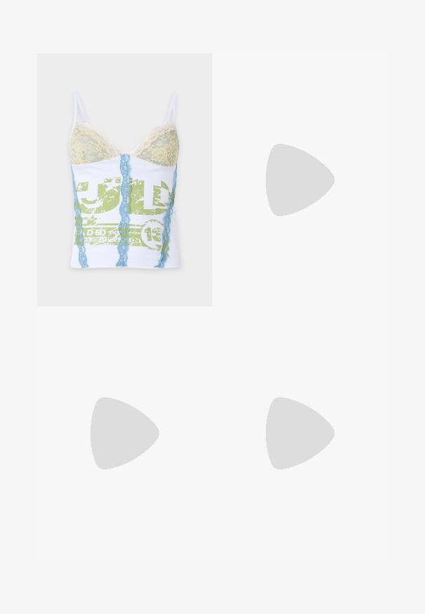 Camisola blanca con copas de encaje amarillo pálido, rayas verticales de encaje azul y estampado gráfico verde desvaído en la parte delantera.; Pantalones de pierna ancha en una tela verde con un patrón ondulado y flores rosas. La cinturilla es plana, lo que realza el diseño informal.; Bailarina negra con puntera de charol, pequeño lazo y tacón bajo sobre fondo blanco liso.; Bolso de hombro de denim azul claro con forma redondeada, correa ajustable y un sutil detalle de costura en el borde inferior. Textura suave.