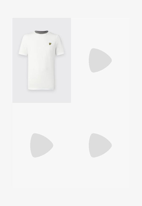 T-shirt en coton blanc avec col rond, manches courtes, et col gris ; présente un petit logo jaune brodé sur la poitrine.; Shorts bleu marine en mélange de coton doux, dotés d'une taille élastique avec cordon de serrage et de poches latérales.; Sneaker blanche avec une tige en cuir lisse et un profil bas. Présente un bout arrondi, six œillets et une semelle en caoutchouc texturé.; Sac fourre-tout en toile noire avec deux bandoulières et un motif circulaire discret en relief sur le devant.