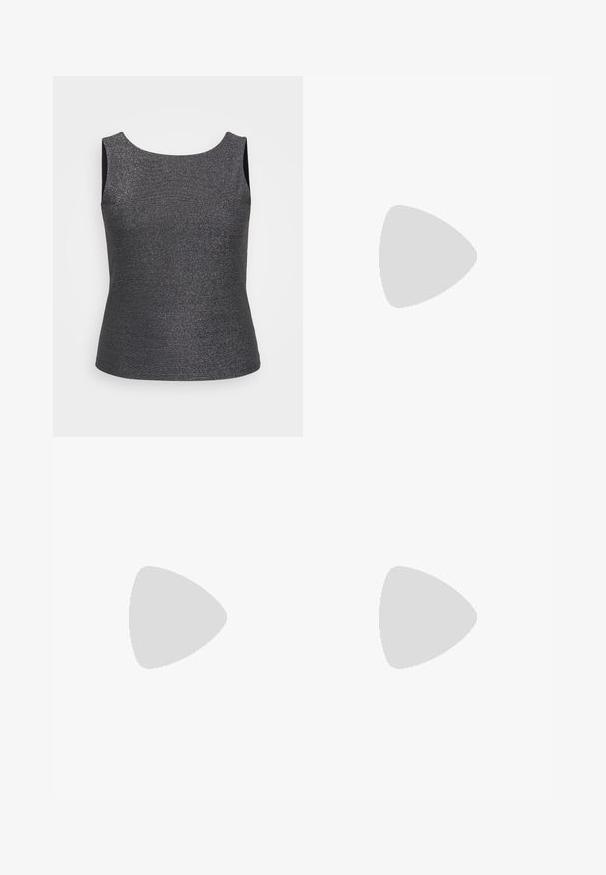 Ärmeloses top i mørkegrå med metallisk glans, med en rund halsudskæring og en tætsiddende form, lavet af et struktureret stof.; Lyseblå skinny jeans med et klassisk fem-lomme design, knap- og lynlåslukning samt slidt tekstur på stoffet.; Sort laklædersandal med høje hæle, tynd ankelrem, åben tå og minimalistisk design på en ensfarvet lys baggrund.; Bordeaux håndtaske lavet af glansfuldt materiale, rektangulær form, med to skulderremme og subtile buede detaljer på forsiden.