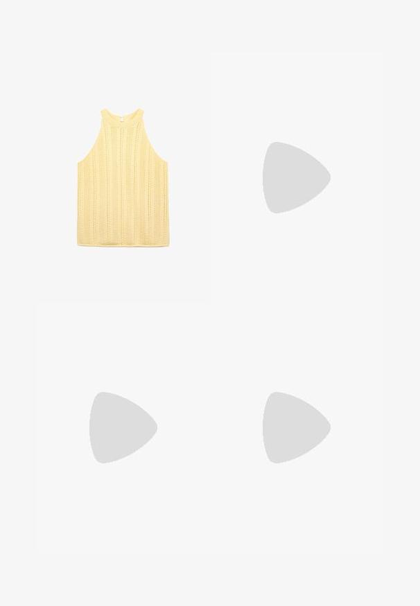 Gele mouwloze gebreide top met een hoge ronde hals en een gestructureerd verticale streeppatroon op een witte achtergrond.; Zwarte wijde broek met elastische taille en aantrekkoord, plat weergegeven op een lichtgrijze achtergrond.; Zwarte platte sandalen met een gevlochten band, verstelbare enkelgesp en een soepele, leerachtige voetbed. Minimalistisch ontwerp met een elegante silhouet.; Zwarte oversized zonnebril met een kattenoogvorm, donkere getinte lenzen en een glanzend plastic montuur. Beschikt over dikke tempels voor extra ondersteuning.