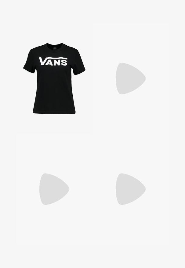 Camiseta de algodón negra con un prominente logo blanco de "VANS" en el pecho. Mangas cortas, cuello redondo y textura suave.; Jeans de mezclilla azul claro con cintura alta, pierna ajustada, cinco bolsillos y cierre de botón metálico clásico. Textura sutilmente desgastada en todo su diseño.; Zapatilla deportiva en blanco y negro con parte superior de ante, cuello acolchado y suela ligera. Presenta un logotipo prominente y detalles de costura en contraste.; Pendientes de aro en tono plateado con forma redonda y un acabado pulido. Ambos pendientes son del mismo tamaño y cuentan con un mecanismo de cierre seguro.