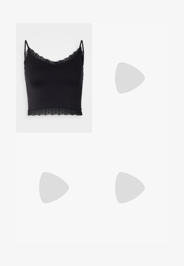 Even&Odd by Zalando Top - black; Mini falda de mezclilla azul claro con cierre frontal de botones y cremallera, trabillas para cinturón y bolsillos delanteros.; Chancla negra con una correa ancha, hebilla ajustable, suela plana y textura mate suave. Diseño simple sin patrones adicionales.; Bolso de mano de cuero negro con forma triangular, tapa en ángulo y un asa superior redondeada. Presenta una textura suave y detalles de diseño minimalistas.