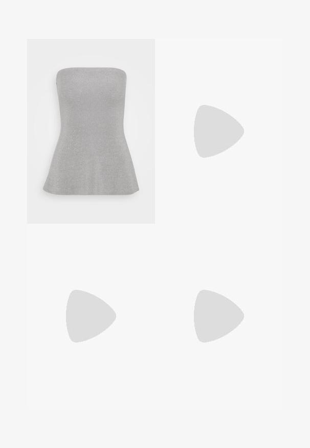 Selected SLFLILI BANDEAU - Top - sleet; Hoge taille skinny jeans in lichtgrijs denim, met een soepele textuur, vijf zakken en subtiele stiksels.; Nike P-6000 sneakers met een lichtgrijze mesh bovenkant, zwarte accenten en een duurzame zwarte rubberen zool. Kenmerkt zich door een ingewikkeld ontwerp en vetersysteem.; Ovale brillen met een metallic zilveren montuur, heldere glazen en getextureerde kraalaccenten op de tempels. Lichtgewicht ontwerp met gebogen armen.