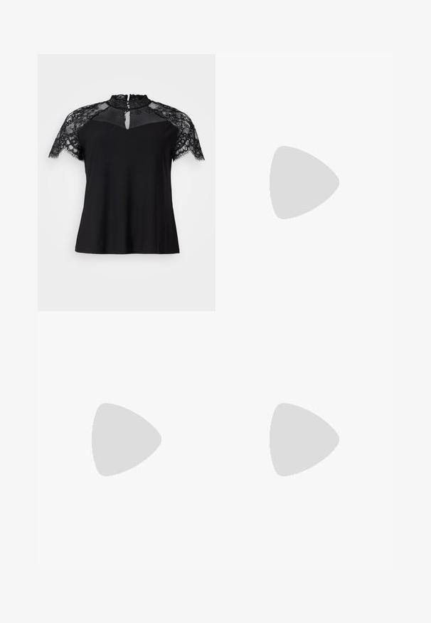Sort top med høj blonderkrave og korte blonderærmer, med en nøglehulldetalje ved halsen og en glat stofkrop.; Slim fit jeans i mellemblå denim med en glat overflade, fem-lomme design, bæltestropper og en knaplukning i taljen.; Ben iført mørke ribbede leggings kombineret med sorte balletsko med små sløjfedetaljer på hvid baggrund.; Sort læderhåndtaske med en rundet form, dekoreret med sølvnitter, og et kort håndtag. Glat tekstur og lynlåslukning.