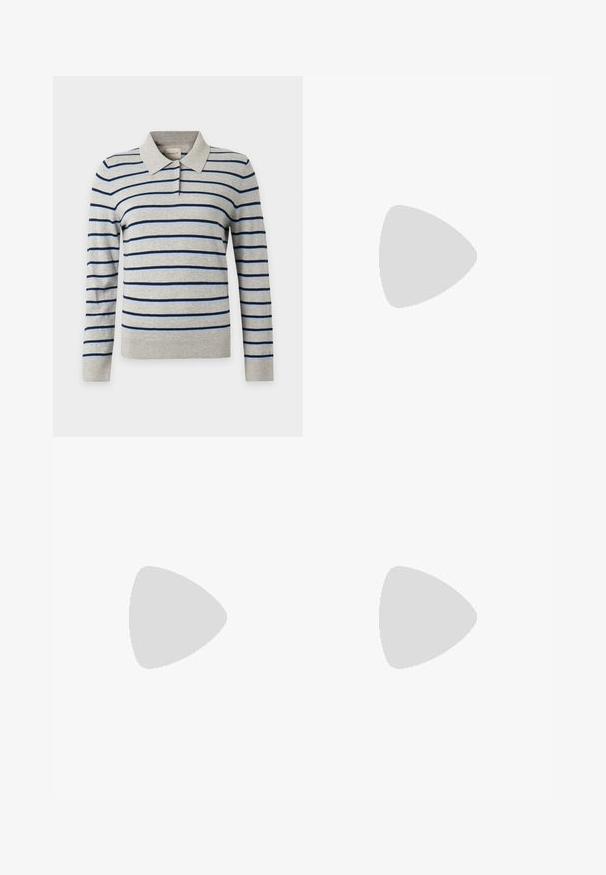 Poloshirt met lange mouwen met horizontale lichtblauwe en donkerblauwe strepen op lichtgrijze stof en een grijze kraag met twee knopen.; Donkerblauwe wijde jeans gemaakt van denim. Beschikt over een gestikt tailleband, vijf zakken en een ritssluiting met een metalen knoopsluiting.; Witte Adidas Samba sneaker met bruine suède strepen, bruine rubberen zool en beige suède neuskap, getoond vanaf de buitenkant op een effen achtergrond.; Donkerbruine rechthoekige leren handtas met lange dunne bandjes en gouden rits, met het merk ALDO aan de voorkant in het midden.
