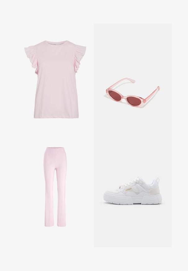 Top de manga corta rosa claro con detalles de volantes en los hombros. Material de algodón suave, escote redondo y un corte relajado con dobladillo recto.; Pantalones de yoga de talle alto en rosa claro con un ajuste ceñido en los muslos y piernas ligeramente acampanadas, mostrados sobre un fondo blanco.; Zapatillas blancas con un diseño grueso, que presentan materiales de cuero y sintéticos, detalles texturizados, cordones y un logotipo destacado en dorado.; Gafas de sol transparentes rosas con lentes ovalados, tinte rojo oscuro y varillas delgadas, con un acabado suave y detalles sutiles en la montura.