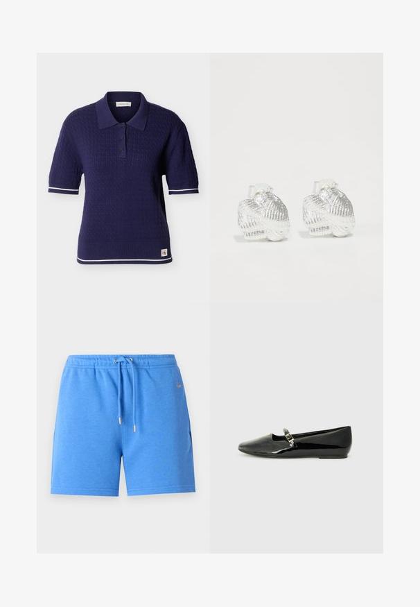Marineblaue Strick-Poloshirt mit kurzen Ärmeln und Zopfmuster, Drei-Knopf-Leiste, weißem Streifen an Ärmelbündchen und Saum sowie kleinem Calvin Klein Logo-Patch.; Blaue Baumwollshorts mit einem elastischen Bund, Kordelzug und goldfarbener Hardware. Sie verfügen über eine glatte Textur und seitliche Taschen.; Schwarze Lackleder-Ballerinas mit spitzem Zeh, Knöchelriemen mit einer goldenen Schnalle und minimalistischem Design. Flache Sohle und glänzende Textur.; Silberne Ohrringe in Muschelform mit strukturierten Rillen und glatten Kurven, ausgestattet mit einer klaren Rückseite für sicheren Halt.