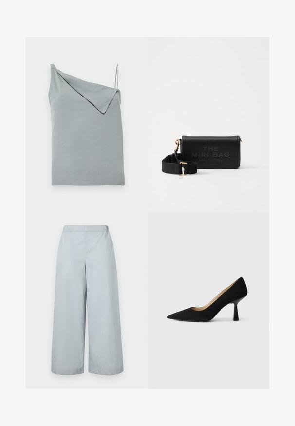 Lichtblauw asymmetrisch mouwloos topje met één brede schouderband en één dunne spaghetti band, met gevouwen stofdetail op de bredere band.; MM by MaxMara ANTILLE - Broek - light blue; Zwarte suède high-heeled pump met een spitse neus, voorzien van een glanzende zwarte blokhak en een gladde binnenvoering.; Zwarte leren mini tas met het reliëflogo "THE MINI BAG" en "MARC JACOBS." Heeft een afneembare riem en gouden hardware accenten.