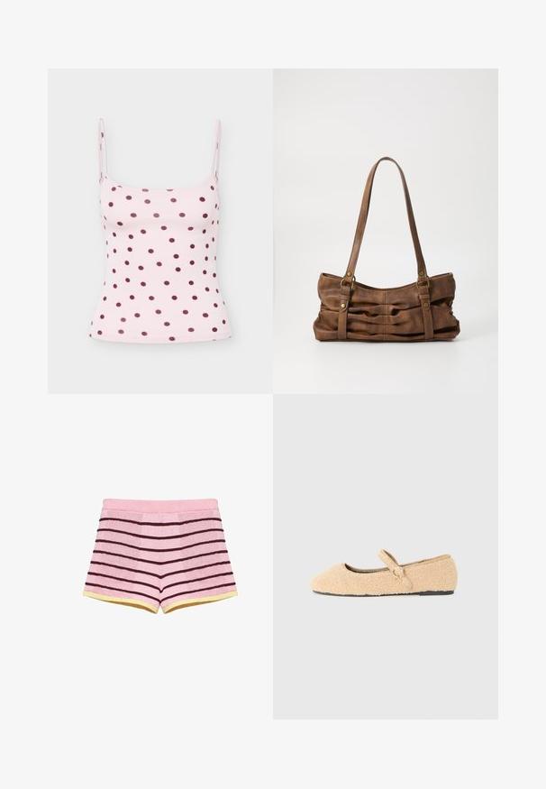Lichtroze camisolet met dunne bandjes en donkerpaarse polkadots gelijkmatig verspreid over de stof.; Roze badstofshorts met horizontale donkerbruine strepen en gele bies bij de pijpopeningen, plat liggend op een witte achtergrond.; Beige donzige Mary Jane instapper met ronde neus, verstelbare band met ronde gesp en zwarte zool op een witte achtergrond.; Even&Odd Handtas - brown