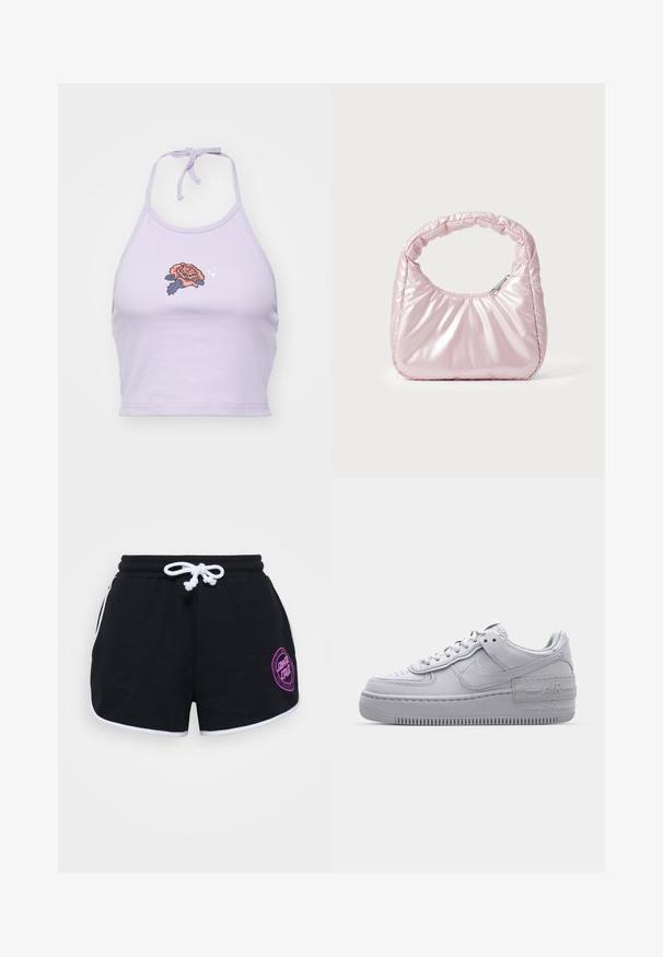 Lilla nööriga crop top, mis on valmistatud puuvillast, sisaldab apelsini- ja tumesinisest roosi tikandit ning kaela juures sõlmimise võimalust.; Mustad musta värvi puuvillased püksikud, millel on valge pael, valge äär ning lilla ümmargune logo esimesel paremal küljel.; Hallitus hallid Nike Air Force 1 sneakerid, millel on augustatud varvas, siledast nahast ülemine osa, paks tall ning reljeefne 'AIR' detail kontsapadjal.; Roosa, polsterdatud käekott ümmarguse disainiga, valmistatud läikivast materjalist. Omab kogutud käepidet ja lukuga sulgemist, et tagada turvaline ligipääs.