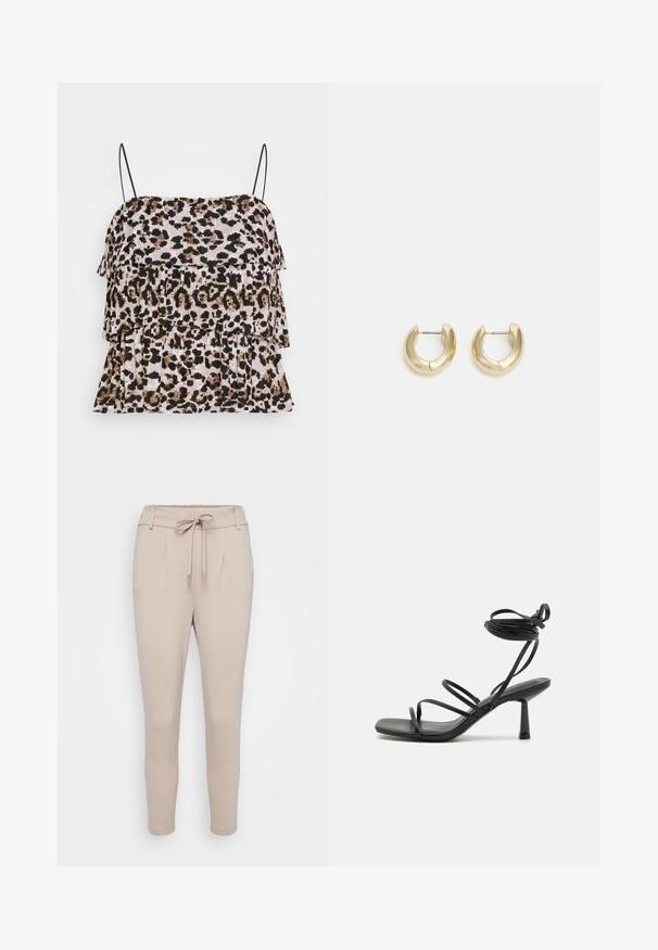 Top sin mangas de estampado de leopardo con un diseño de volantes en capas. Tirantes negros tipo espagueti. Tejido suave y texturizado en tonos de beige, marrón y negro.; Pantalones beige confeccionados en una tela suave, con cinturilla elástica ajustable, pliegues frontales y piernas estrechas. Textura lisa sin patrones visibles.; Sandalia negra de tiras con punta cuadrada, lazos ajustables en el tobillo y un tacón bloque delgado. Fabricada con un material suave y duradero.; Pendientes de aro en tono dorado con un acabado suave y pulido. Presentan una forma de medio círculo y un cierre de poste seguro.