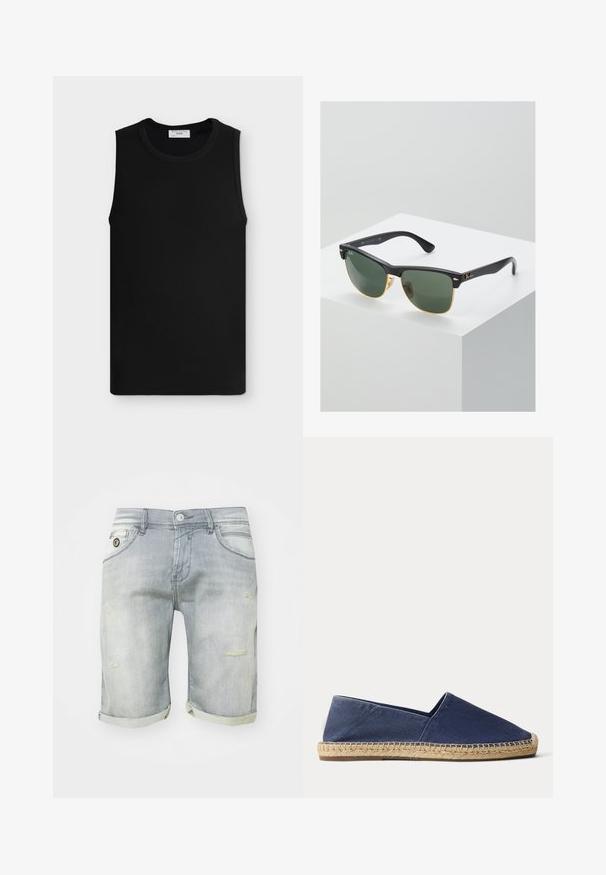 Schwarzes ärmelloses, geripptes Tanktop mit rundem Ausschnitt, flach auf hellgrauem Hintergrund dargestellt.; Helleblaue Denim-Shorts mit einem ausgewaschenen Look, umgeschlagenen Säumen, Fronttaschen und abgetragenen Details am Oberschenkel. Knopfverschluss auf Taillenhöhe.; Marineblaue Canvas-Espadrille mit naturgewebter Jutsohle und niedrigem Absatz, seitlich auf weißem Hintergrund dargestellt.; Ray-Ban Sonnenbrillen mit grünen Gläsern, schwarzen Kunststoffrahmen und goldenen Akzenten an den Rändern. Quadratische Form mit matter Oberfläche.