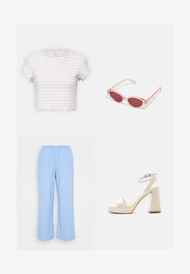 ONLY Petite ONLANITS CROPPED - T-shirt print - begonia pink/cloud dancer; Lichtblauwe gestreepte broek, gemaakt van zachte stof, met een elastische tailleband, trekkoord en brede, cropped pijpen.; Beige plateauzandalen met dikke blokhak, open teen en enkelbandje met metalen gesp op witte achtergrond.; Roze transparante zonnebril met ovale lenzen, donkerrode tint en slanke pootjes, met een gladde afwerking en subtiele details op het frame.