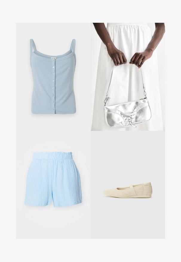 Lysblå ribbet tanktop med spaghetti-stropper, med en knaplukning foran og en tætsiddende pasform. Blød tekstur og enkelt design.; Lyseblå teksturerede shorts med elastisk indsamlingslinning og afslappet pasform.; Lysebrune ballet flats med en glat læderoverflade, mandelformet tå og elastisk rem over vristen, med diskrete syninger.; Sølvmetallic håndtaske med snøredetaljer, der har et slankt design og en kort strop. Tasken holdes i hænderne for at fremvise dens tekstur.