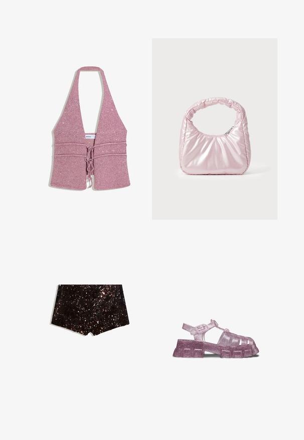 Top à col halter en maille rose poussiéreuse avec lacets à l'avant et détails subtils pailletés, sans manches avec un décolleté plongeant en V.; Shorts en sequins dans des teintes noires et bronzées, présentant une surface texturée avec un éclat scintillant et un ourlet droit.; Sandale violette pailletée épaisse avec semelle épaisse, design à cage ouverte à l'avant et boucle de sangle réglable à la cheville.; Sac à main rose rembourré avec un design arrondi, fabriqué à partir d'un matériau brillant. Dispose d'une poignée froncée et d'une fermeture éclair pour un accès sécurisé.