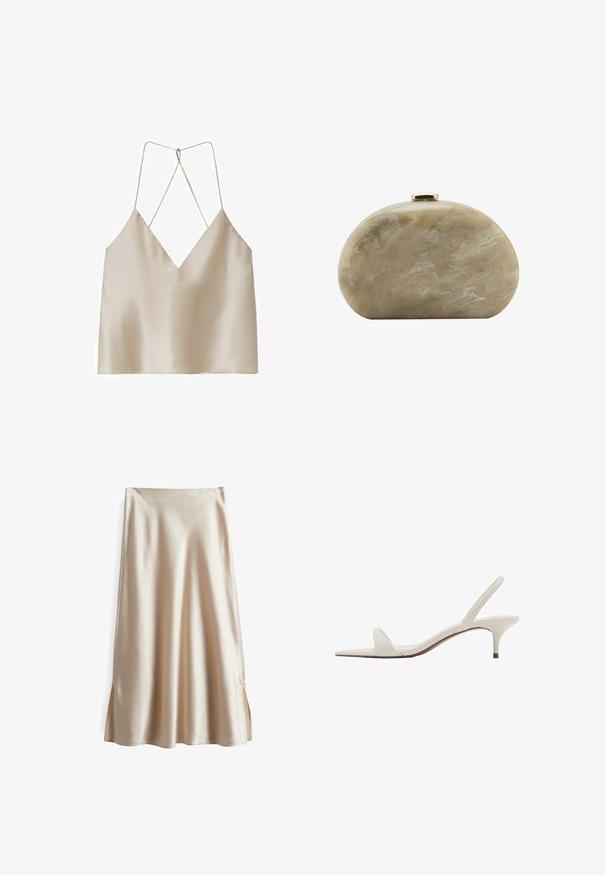 Beige Satinkleid mit tiefem V-Ausschnitt und dünnen, überkreuzten Spaghettiträgern am Rücken.; Satinrock in einem hellbeigen Farbton, mit einem glatten Material, ausgestelltem Design und seitlichen Schlitzen für bessere Bewegungsfreiheit.; Weiße offene Slingback-Sandale mit niedrigem Kittenabsatz und einem einzelnen vorderen Riemen.; Kleine beige marmorierte Hartschalen-Clutch mit abgerundeter Form und goldfarbenem Verschluss oben.