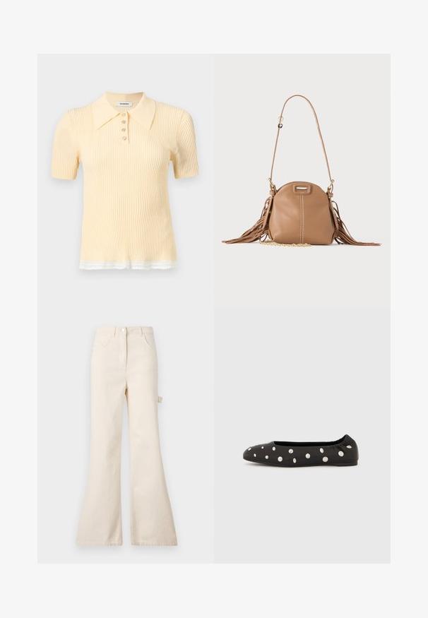 Polo en maille côtelée à manches courtes de couleur jaune pâle avec quatre boutons et bordure en dentelle blanche à l'ourlet.; Jean beige évasé en coton avec taille haute, présentant une fermeture à bouton, cinq poches et un détail de boucle sur le côté.; Chaussure ballerine noire à bride élastique à l'arrière, ornée de gros clous ronds argentés dispersés sur le dessus, vue de profil sur fond blanc.; Petit sac à bandoulière en cuir fauve avec longue bandoulière, détail chaîne dorée et franges des deux côtés sur un fond neutre.