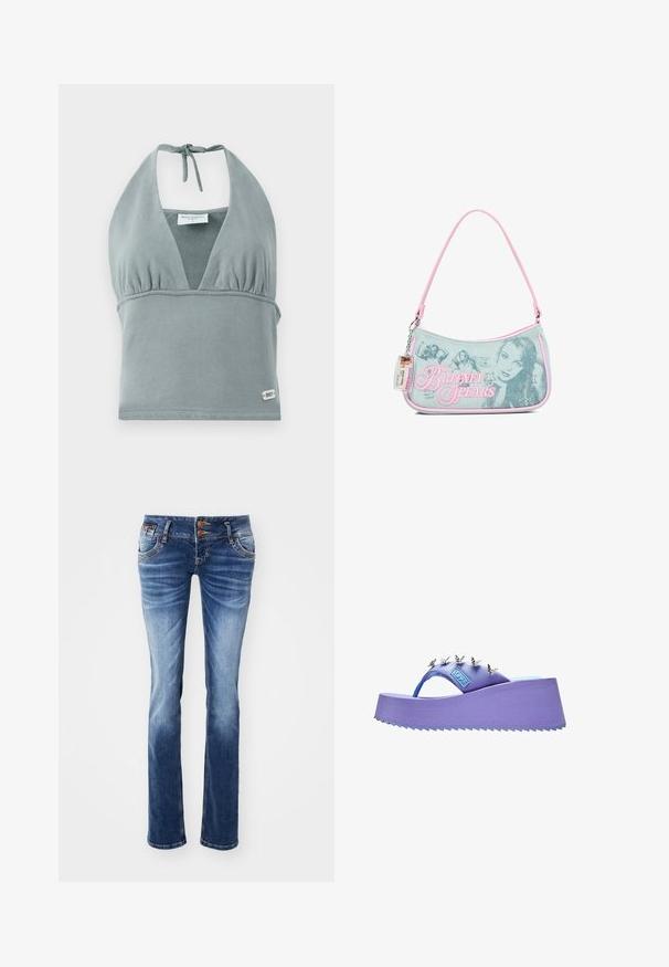 Halter krčný crop top v tlmených šedých farbách, vyrobený z mäkkej tkaniny, s naškrobeným dekoltom, sieťkovými detailami a malou logo nášivkou na leme.; Džínsy s gradientom od svetlo modrej po tmavo modrú, s klasickým designom piatich vreciek, kovovými gombíkmi a strihom s rovným nohavím.; Fialové platformové žabky so striebornými motýlikmi na remienku a štruktúrovanou podrážkou.; Malá rifľová kabelka s ružovou lemovkou, na ktorej sú čiernobiele fotografie Britney Spears, dizajny hviezd z kryštálikov a pripevnená plastová identifikačná visačka.