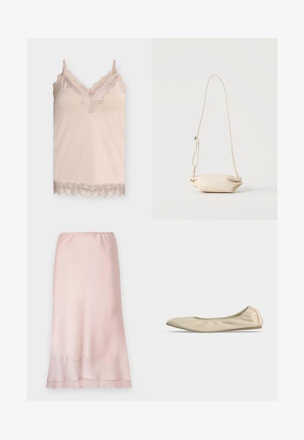 Caraco en soie beige avec bordure en dentelle le long de l'encolure en V, des bretelles et de l'ourlet sur un fond gris clair uni.; Jupe midi en satin rose clair avec taille élastique et détail de ourlet superposé, présentée sur un fond blanc uni.; Ballerine beige en cuir souple avec bout arrondi, profil latéral bas et semelle fine en caoutchouc sur fond blanc uni.; Petit sac bandoulière en cuir beige avec sangle ajustable, présenté sur un fond clair uni.